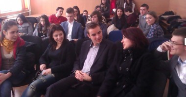 Marea ambiție a "șefului" elevilor constănțeni - 2