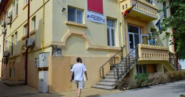 Consiliul Naţional al Elevilor solicită prelungirea mandatelor actualilor directori