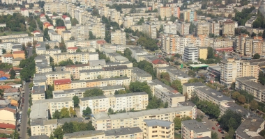 Stire din Social : Vă place cum arată Constanța? Doar buldozerul mai poate îndrepta "crimele" trecutului