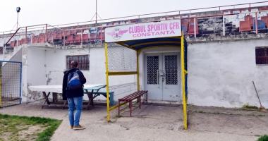 Stire din Sport : GALERIE FOTO. Constanța, praf la capitolul baze sportive.  Ruina din cartierul Palas