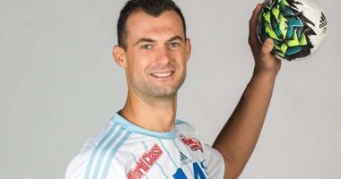 Stire din Sport : Meciul de retragere al unui campion. Laurențiu Toma, o ultimă reprezentație la Sala Sporturilor