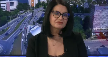 Stire din Actualitate : „Constanța Vorbește” - Paștele fără părinți: drama copiilor rămași acasă