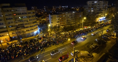 Constanța bate record după record. Mii de oameni la protestele din weekend - 19