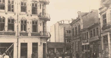 Constanța, 1941. Zona peninsulară în timpul bombardamentului rusesc - Imagini de colecție - 11