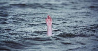 Stire din Eveniment : Tragedie lângă grădiniță. Un copil de nici doi ani s-a înecat într-un iaz
