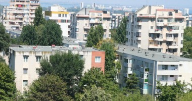Stire din Eveniment : EI SUNT CEI CARE AU PIERDUT BĂTĂLIA CU CRIZA