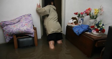 Stire din Economie : Asigurarea obligatorie a locuinței nu mai este… obligatorie!?