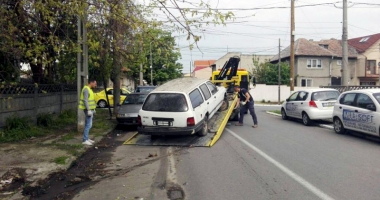 Stire din Politică-Administrație : Primăria Constanța ridică vehiculele abandonate pe domeniul public