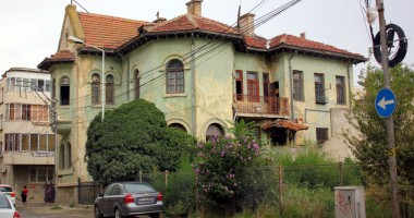 Constanța, orașul clădirilor istorice lăsate în paragină - 2