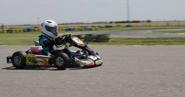 Constănțeanul George Onoaie,  pe locul doi  la CN de karting - 6