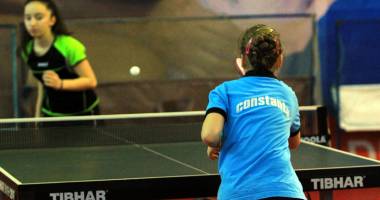 Stire din Sport : Constănțencele Camelia Mitrofan și Elena Zaharia, în fruntea ierarhiei juniorilor III