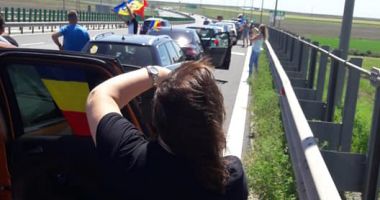 GALERIE FOTO / Constănțenii au plecat spre București! Coloane de mașini se îndreaptă spre Capitală - 2