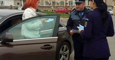 Constănțenii, învățați de polițiști cum să nu devină victime - 3