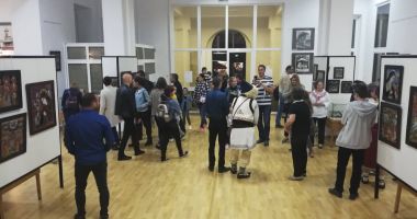 Stire din Cultură-Educație : Constănțenii, interesați de tradițiile populare