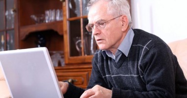 Stire din Economie : Constănțenii au mutat talciocul pe internet