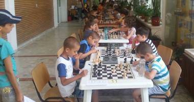 Stire din Sport : Constănțenii au dominat Festivalul Șahului Juvenil