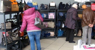 Constănțenii au luat cu asalt Târgul de cadouri TINIMTEX - 10