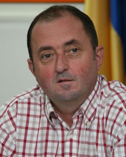 Stire din Politică-Administrație : Ce au făcut parlamentarii constănțeni în sesiunea februarie - iunie 2011