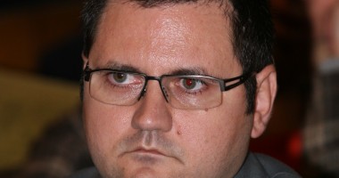 Stire din Sănătate : Ministrul Sănătății a cerut demisia directorului Direcției de Sănătate Publică Constanța