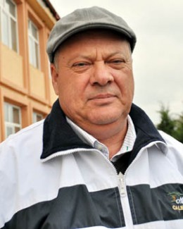 Stire din Politică-Administrație : Investiții dubioase cu banii Primăriei Tuzla