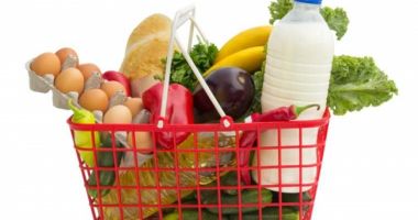 Stire din Economie : Constituționalitatea Legii coșului minim de consum lunar, în dezbaterea CCR