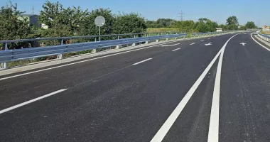 Stire din Economie : Contract în valoare de opt miliarde de lei pentru construcția drumului Dobrogea Expres