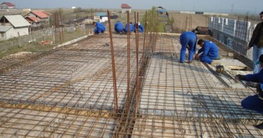 Stire din Economie : Câte autorizațiile de construire s-au eliberat pentru clădiri, în luna ianuarie