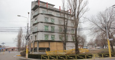SCANDALOS / Asaltul betoanelor sufocă stațiunea Mamaia GALERIE FOTO - 3