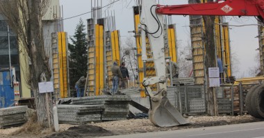 Stire din Social : SCANDALOS / Asaltul betoanelor sufocă stațiunea Mamaia GALERIE FOTO