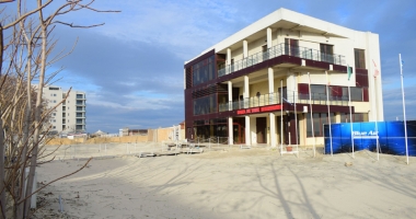 Construcțiile de pe plaja din Mamaia. Cine a vândut terenurile, cum s-au dat autorizațiile? Avem liber la investiții! - 5