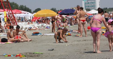 Stire din Sănătate : Consultații dermatologice gratuite pe litoral