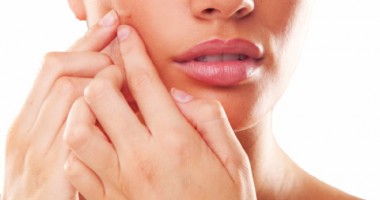 Stire din Sănătate : Consultații gratuite la dermatolog
