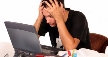 Stire din Economie : Litigiile dintre consumatori  și comercianți vor fi soluționate  de entități extrajudiciare
