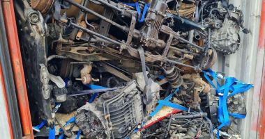 Stire din Eveniment : Containerele, la control: încă un transport cu deșeuri întors din drum!