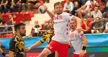 Stire din Sport : Un nou transfer la HCDS. Vitaly Komogorov a semnat cu "delfinii"