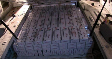 Contrabandiștii din Constanța, "păgubiți" cu 10.000 de pachete cu țigări - 4