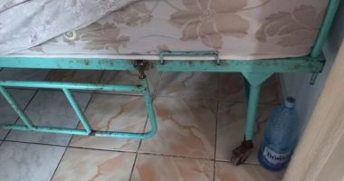 Stire din Social : Controale neanunțate pe timp de noapte la două centre rezidențiale. La unele încăperi nu existau geamuri