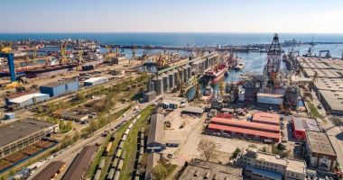 Stire din Eveniment : Zeci de șoferi sancționați în urma controalelor din Portul Constanța