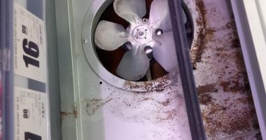 Mai multe raioane ale unui magazin din Tomis plus, închise de către Protecția Consumatorilor! - 2