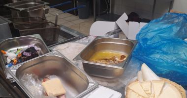 Amenzi de peste 600.000 de lei, aplicate de ANSVSA pe litoral. Ce au găsit inspectorii la un resort din Costineşti - 4