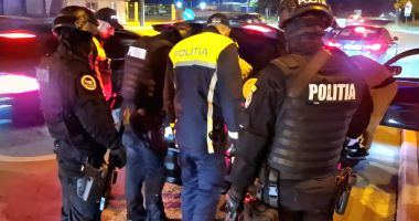 Stire din Eveniment : Controale rutiere în municipiul Constanța. Zeci de șoferi au fost sancționați