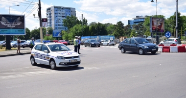 Stire din Eveniment : Controale anti-drog,  pe litoral