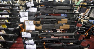 Stire din Actualitate : Americanii pro-arme consideră ineficiente măsurile prezentate de Obama pentru controlul armelor