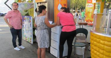 Bazarul de pe promenada din Mamaia, luat la puricat de autoritățile locale - 3