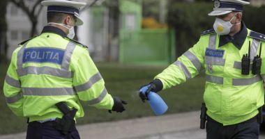 Stire din Eveniment : Polițiștii, în control prin magazinele din satele constănțene
