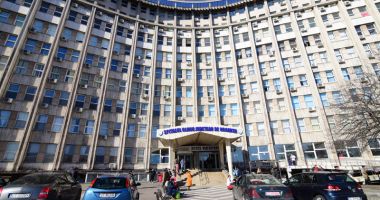 Stire din Social : Lipsesc medicamentele, dar nu și gândacii! Control de amploare la Spitalul Județean