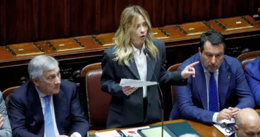 Controversata lege electorală impulsionată de Giorgia Meloni, aprobată de parlament în primă lectură