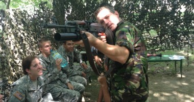 Stire din Eveniment : Cooperare între infanteriștii marini români și cadeții americani