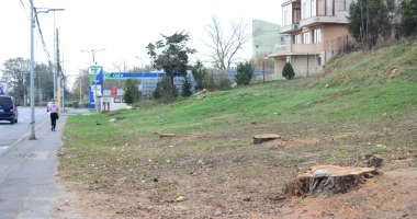Stire din Social : Constanța, vândută bucată cu bucată! Blocuri pe spații verzi și supermarketuri în parcări!