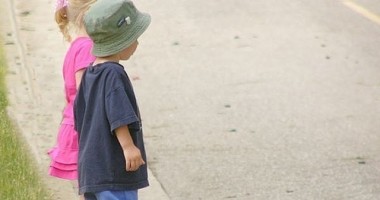 Stire din Eveniment : Minorii, în pericol de moarte pe străzile constănțene